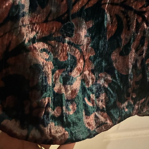 Anthropologie Velvet Poet Top SOLD - Picture 11 of 12